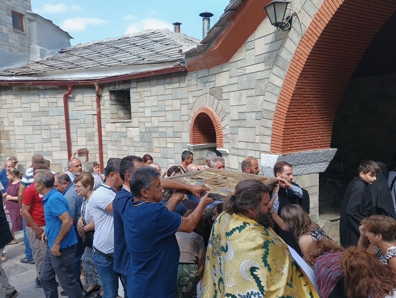 Η Ύψωση του Τιμίου Σταυρού στην Ιερά Μονή Εικοσιφοινίσσης